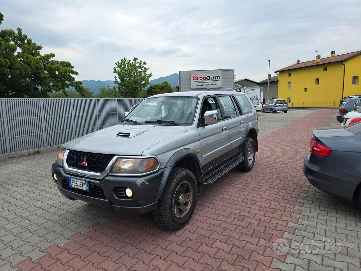 MITSUBISHI Pajero Sport