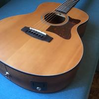 Chitarra acustica Cort