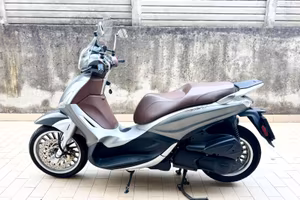PIAGGIO BEVERLY 300 -  TAGLIANDIATO - 29000 KM -