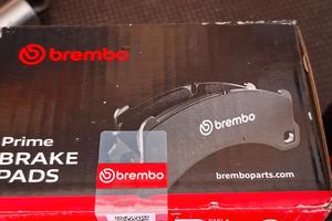Pastiglie freno brembo P61084