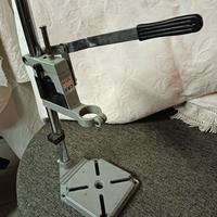 Supporto per trapano a colonna