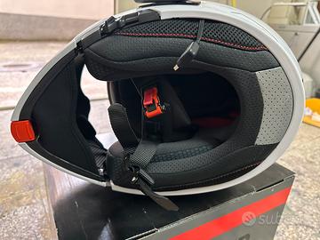 Casco modulare bianco