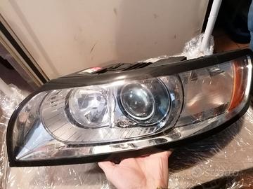 Faro anteriore sinistro Volvo V50