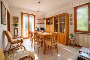 Appartamento di 118 m² con 4 locali e box auto dop