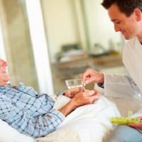 Badante h24/h12 con vitto e alloggio convivente