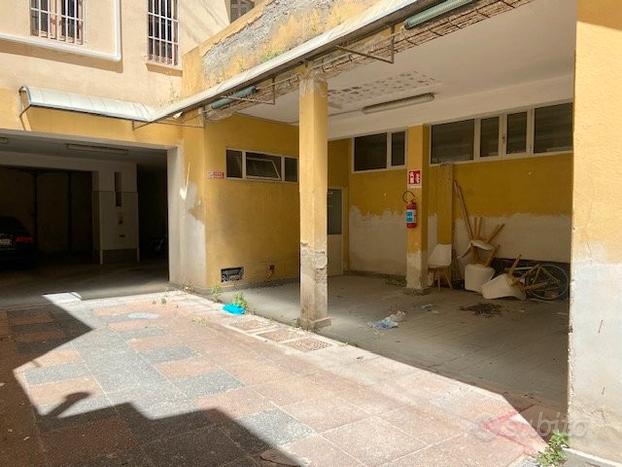 Deposito uso garage in via san Mauro