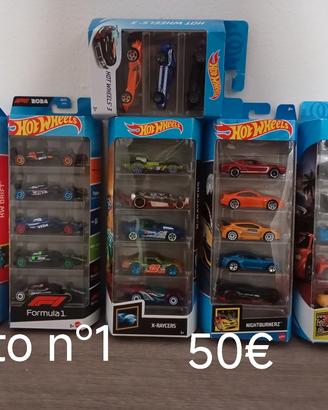 Hot Wheels lotto Blister 5 auto + omaggio nuovi