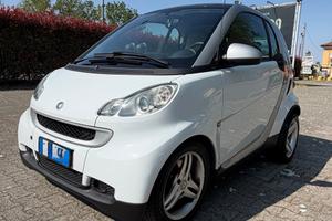 Smart ForTwo 1000 52 kW MHD coupé passion