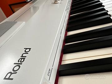 Piano digitale Roland  FP-7F + stand legno