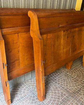 Struttura in legno di letto matrimoniale