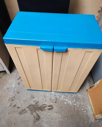 armadietto in resina basso