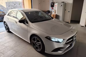 Mercedes classe a 200d premium amg