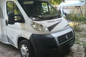 camper mansardato MC Louis steel lungo m.6.49