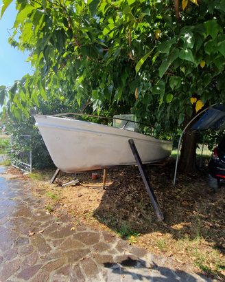 Barca Moby Dick cantiere Tuccoli