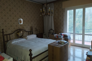 Ceva alloggio con 4 camere letto