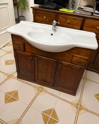 Mobile bagno arte povera