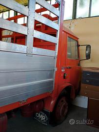 Autocarro OM 90-13 Km 21.000