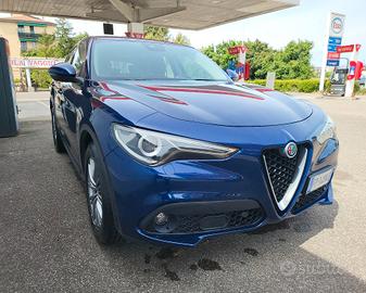 Alfa Romeo Stelvio 2.2 180 cv Executiv 