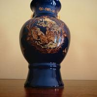 vaso in ceramica antico 