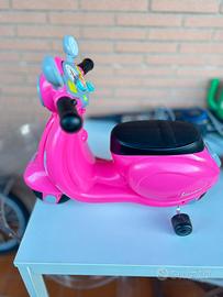 vespa chicco rosa