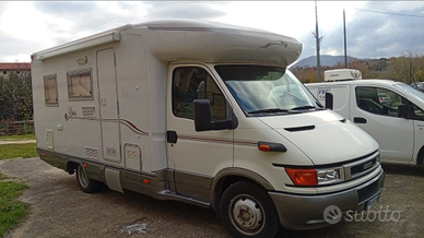 Camper semi integrale