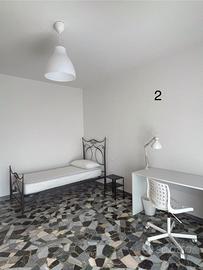 Ampia camera singola con terrazzo - Mestre (Ve)