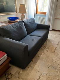 Divano 2 posti