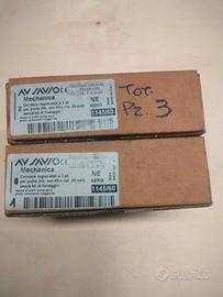 Cerniere per serramenti in alluminio nuove