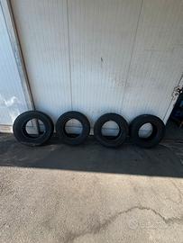 4 gomme Nexen 225/70/15