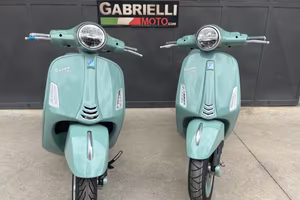 Vespa Primavera 125 ottantesimo