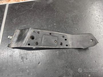 USATA 00164682N1R PEDANA SUPERIORE SX KYMCO AK 550