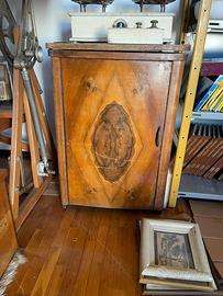 Mobile macchina da cucire