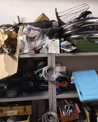 Componenti bici vari,abbandono hobby.