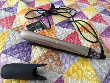 Piastra per capelli “ghd platinum +” mai usata