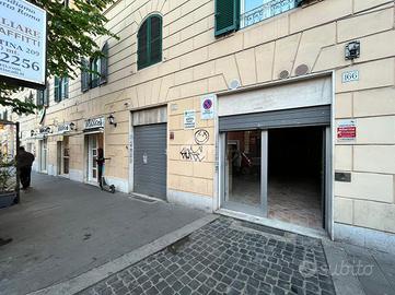 NEGOZIO A ROMA