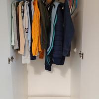 Armadio a due ante con due cassetti