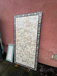Tavolo in mosaico
