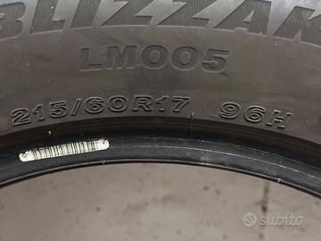 Pneumatico Invernale BRIDGESTONE 215/60 R17