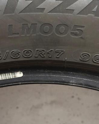 Pneumatico Invernale BRIDGESTONE 215/60 R17