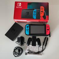 Console Nintendo Switch Completa di Scatola