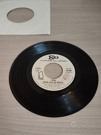 Pooh - Dammi solo un minuto 7"versione Juke box 