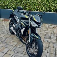 Triumph Street Triple 765 RS