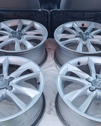 CERCHI 17 ORIGINALI AUDI