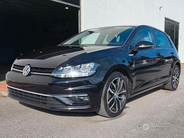 Volkswagen Golf 5p 1.5 tgi Highline 130cv dsg
