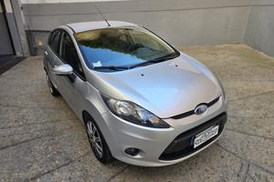 FORD FIESTA AUTOMATICA - PROMO