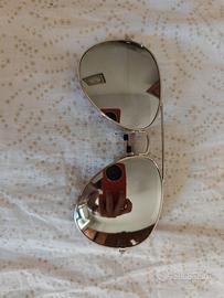Occhiali da sole modello Ray Ban