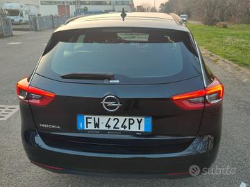 OPEL INSIGNIA 2019 EURO6D 1.6DIESEL AUTOMATICA GAR
