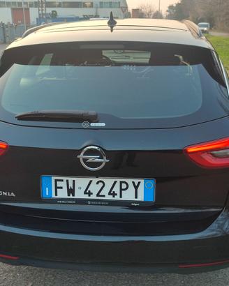 OPEL INSIGNIA 2019 EURO6D 1.6DIESEL AUTOMATICA GAR