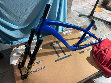 Telaio mtb dartmoor hornet FOX 36