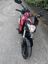 Honda cb1000r